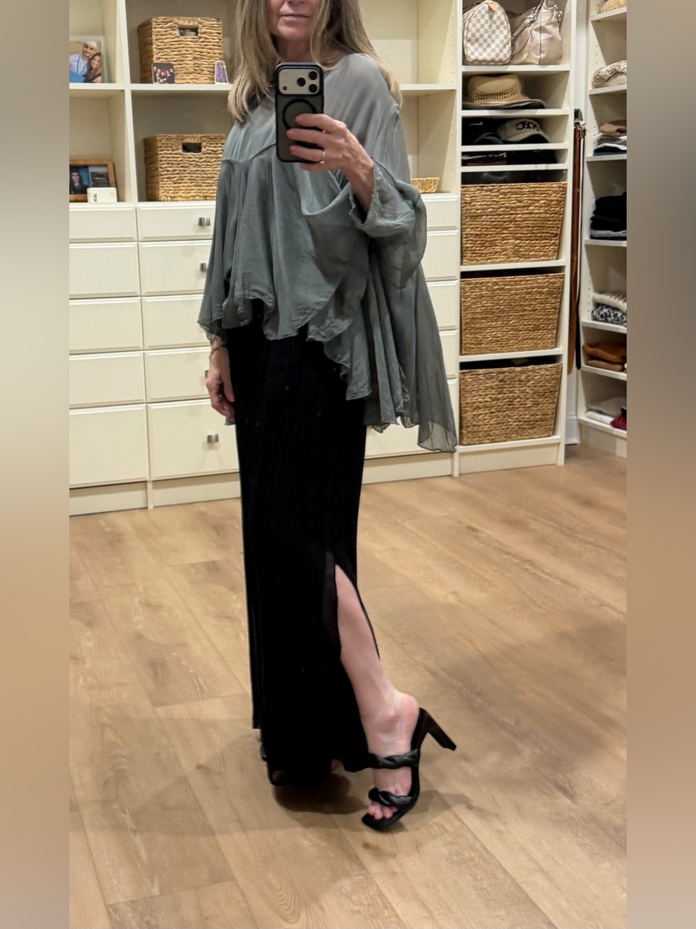 Made in Italy 100% Silk Set: Black Wide Leg Side Slit Pants & Sage Blouse SZ S - Picture 3 of 15